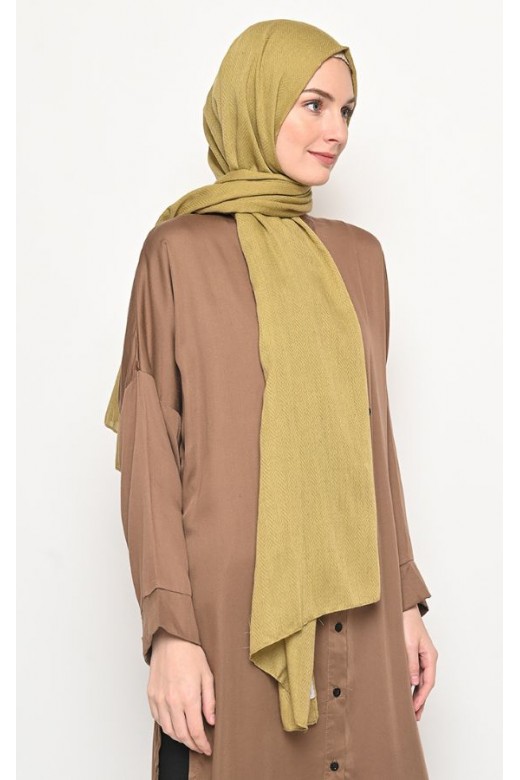 Pasmina Voal Zaffron Jahit Tepi Olive